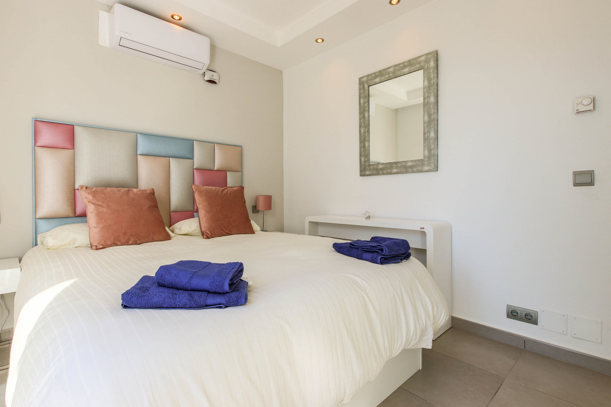 3 Bed Townhouse for sale in New Golden Mile Costa Del Sol, Málaga, Spain