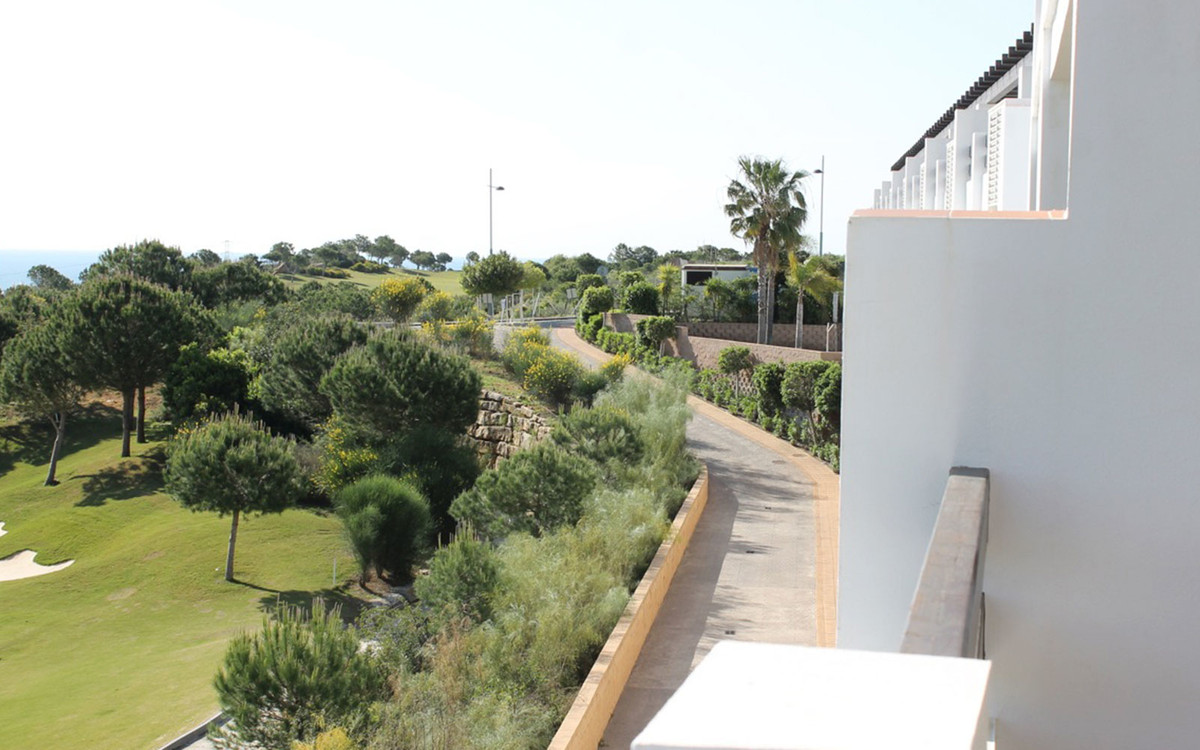2 Bed Apartment for sale in Estepona Costa Del Sol, Málaga, Spain