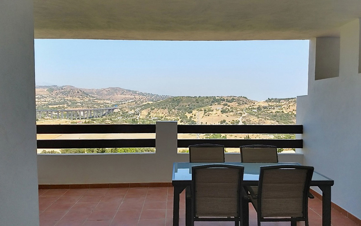 2 Bed Apartment for sale in Estepona Costa Del Sol, Málaga, Spain