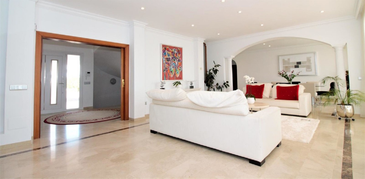 Se vende Villa - Chalet de 10 dormitorios en Costa Del Sol, Málaga, España