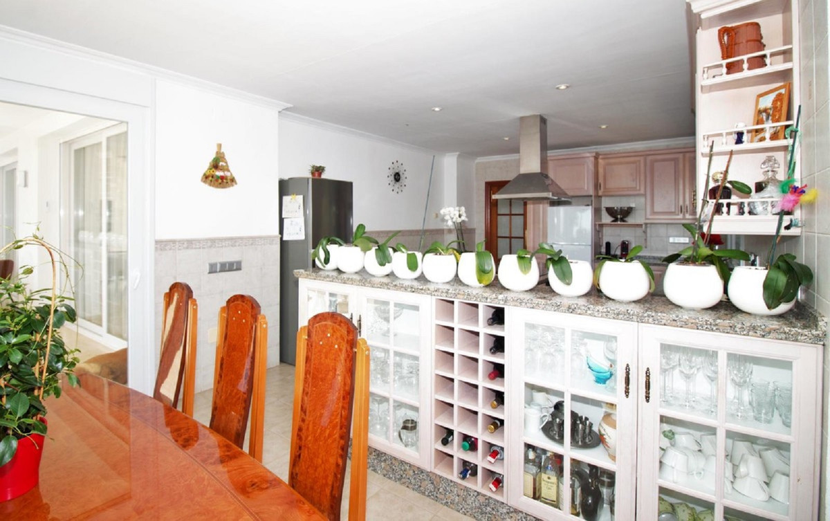Se vende Villa - Chalet de 10 dormitorios en Costa Del Sol, Málaga, España
