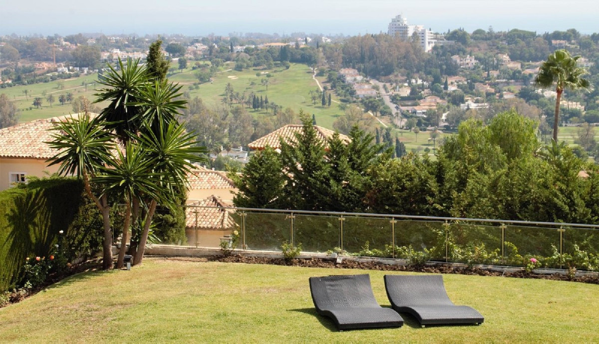 Se vende Villa - Chalet de 10 dormitorios en Costa Del Sol, Málaga, España