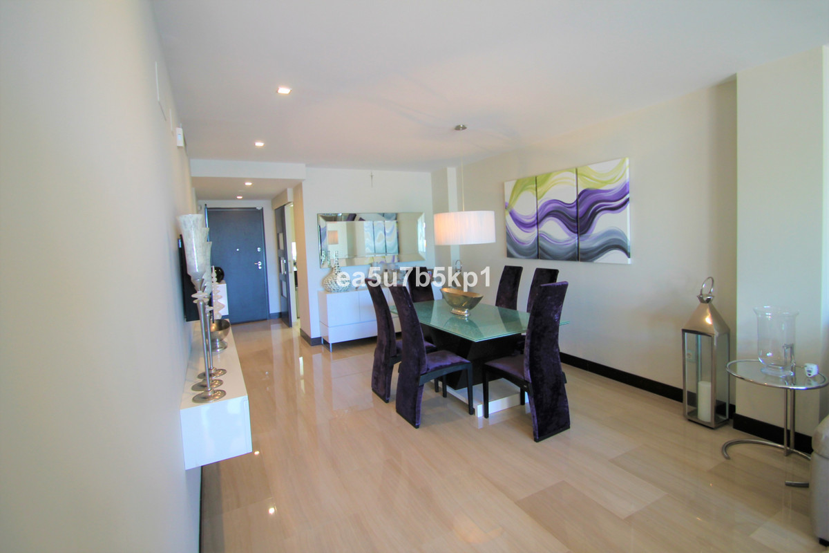 3 Bed Apartment for sale in Benahavís Costa Del Sol, Málaga, Spain