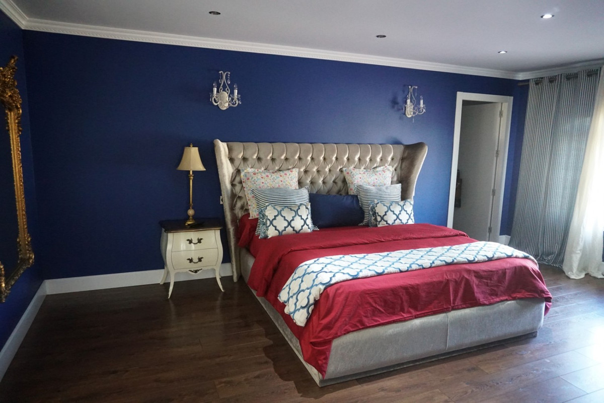 Se vende Villa - Chalet de 4 dormitorios en Costa Del Sol East, Málaga, España