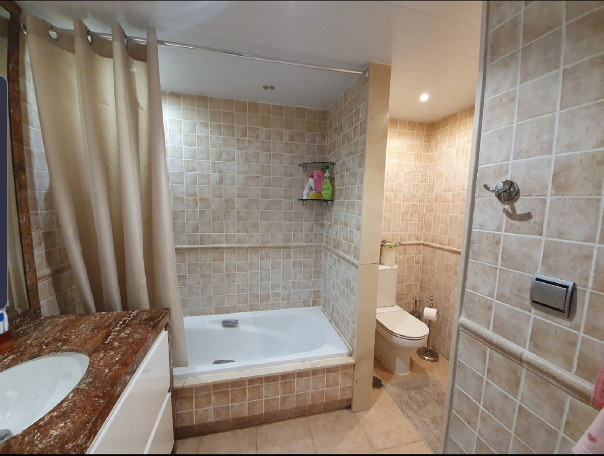 4 Bed Townhouse for sale in San Pedro De Alcántara Costa Del Sol, Málaga, Spain