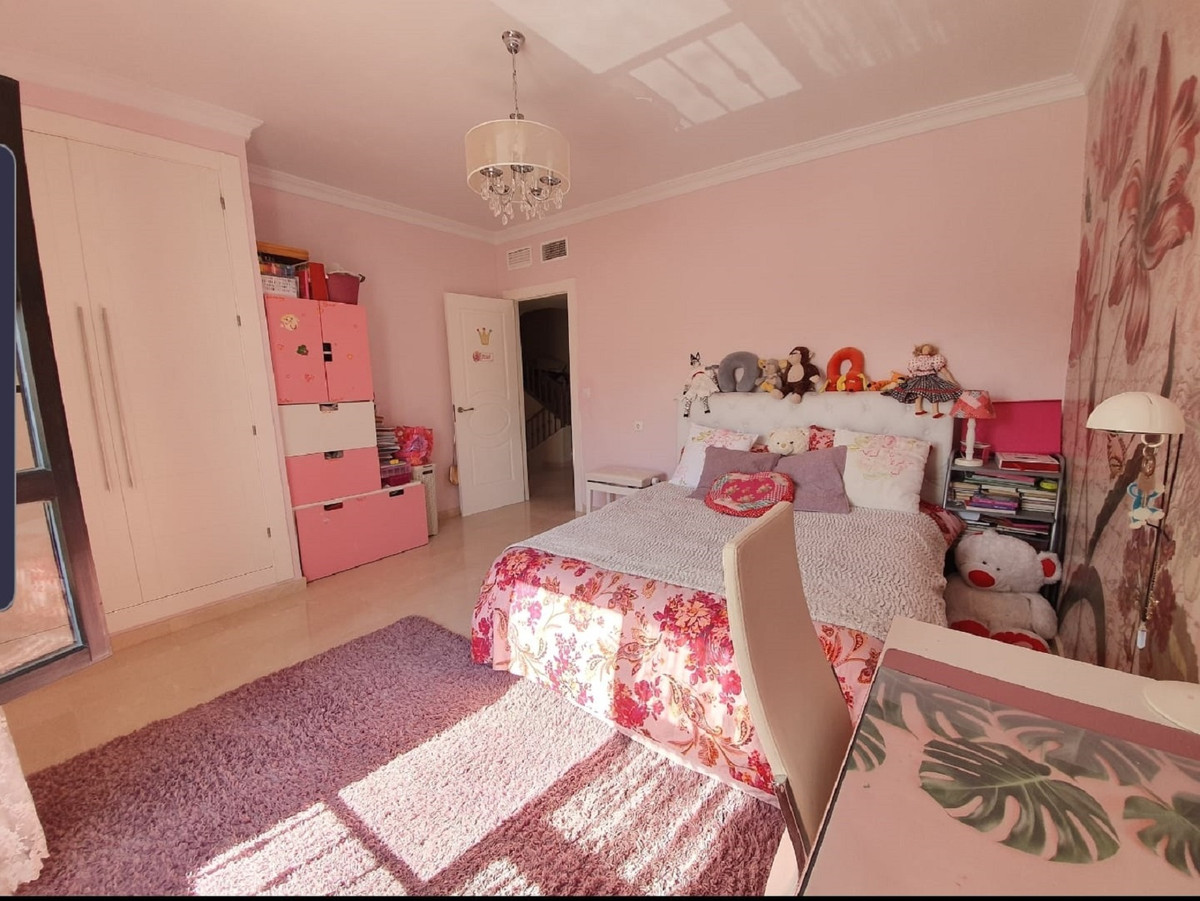 4 Bed Townhouse for sale in San Pedro De Alcántara Costa Del Sol, Málaga, Spain