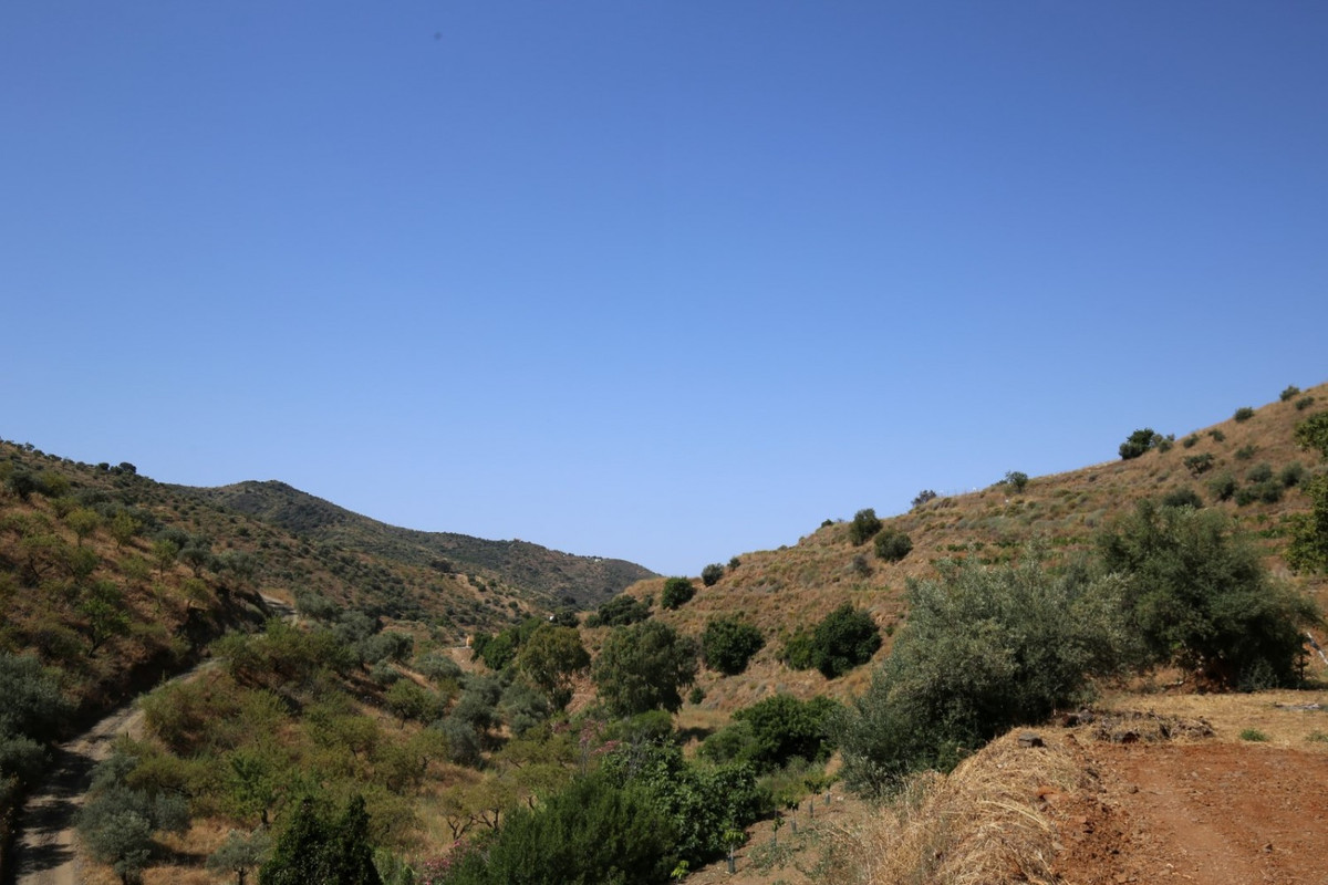 1 Bed Plots for sale in Totalán Costa Del Sol East, Málaga, Spain
