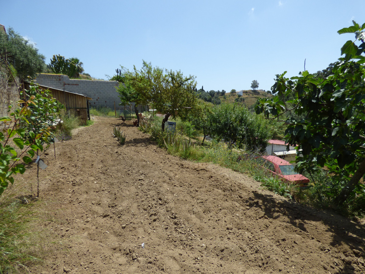 Plots for sale in El Hornillo Costa Del Sol East, Málaga, Spain