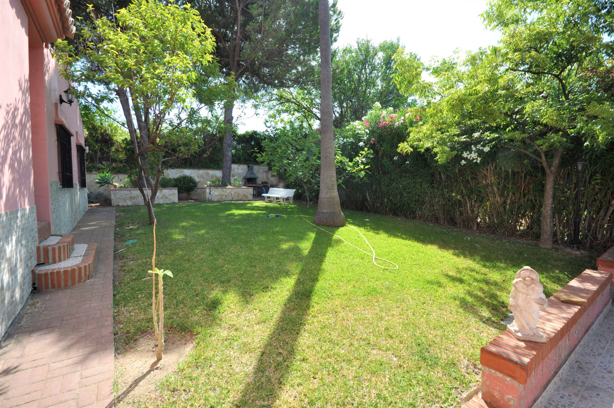 4 Bed Townhouse for sale in Casares Playa Costa Del Sol, Málaga, Spain