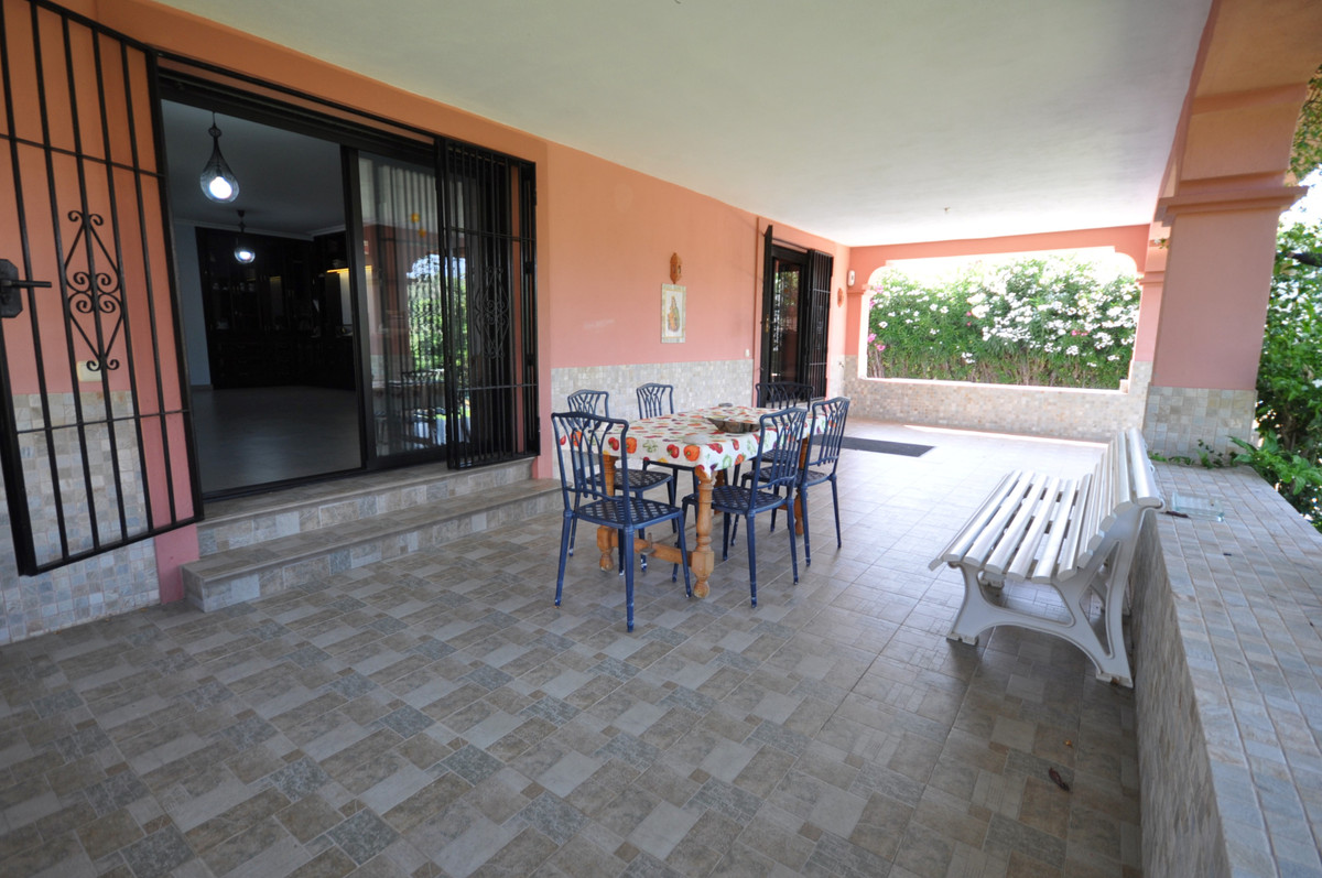 4 Bed Townhouse for sale in Casares Playa Costa Del Sol, Málaga, Spain