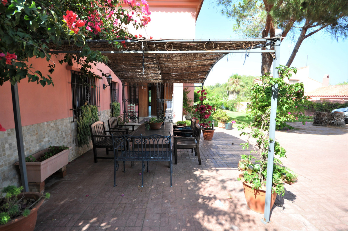 4 Bed Townhouse for sale in Casares Playa Costa Del Sol, Málaga, Spain