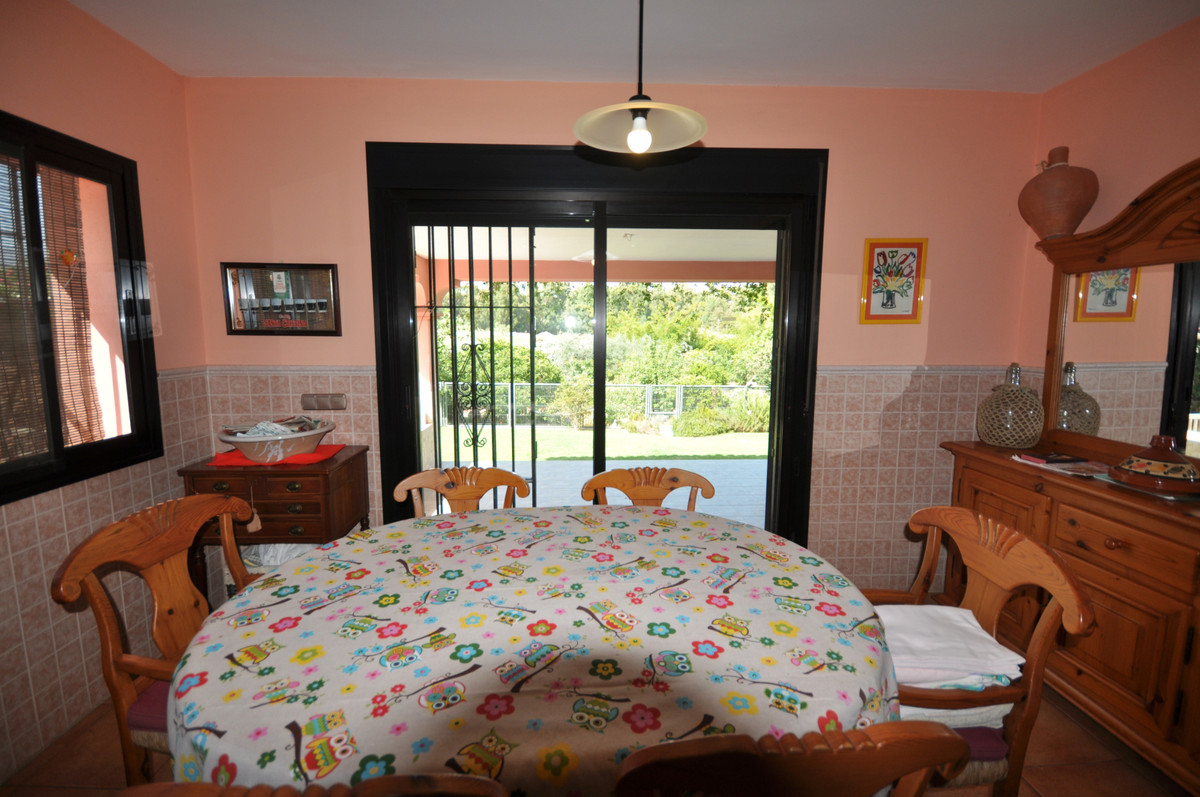 4 Bed Townhouse for sale in Casares Playa Costa Del Sol, Málaga, Spain
