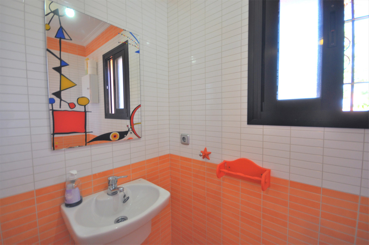 4 Bed Townhouse for sale in Casares Playa Costa Del Sol, Málaga, Spain