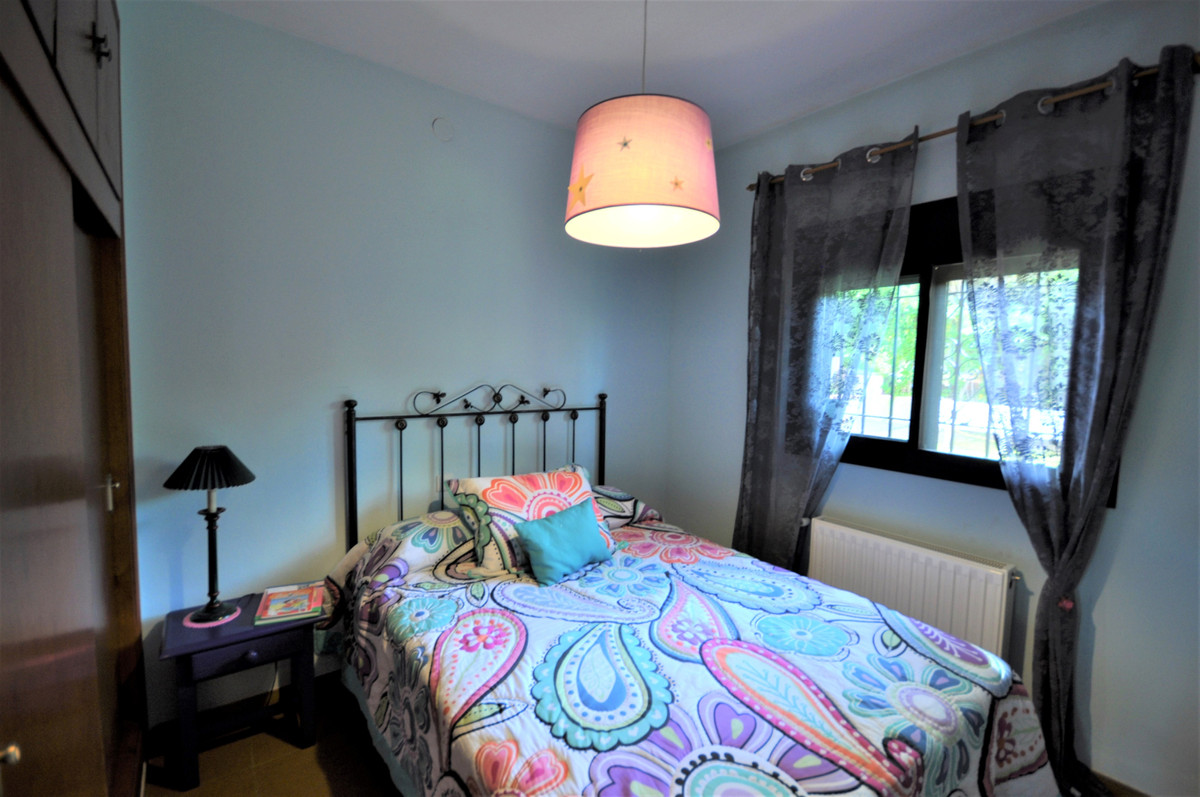 4 Bed Townhouse for sale in Casares Playa Costa Del Sol, Málaga, Spain