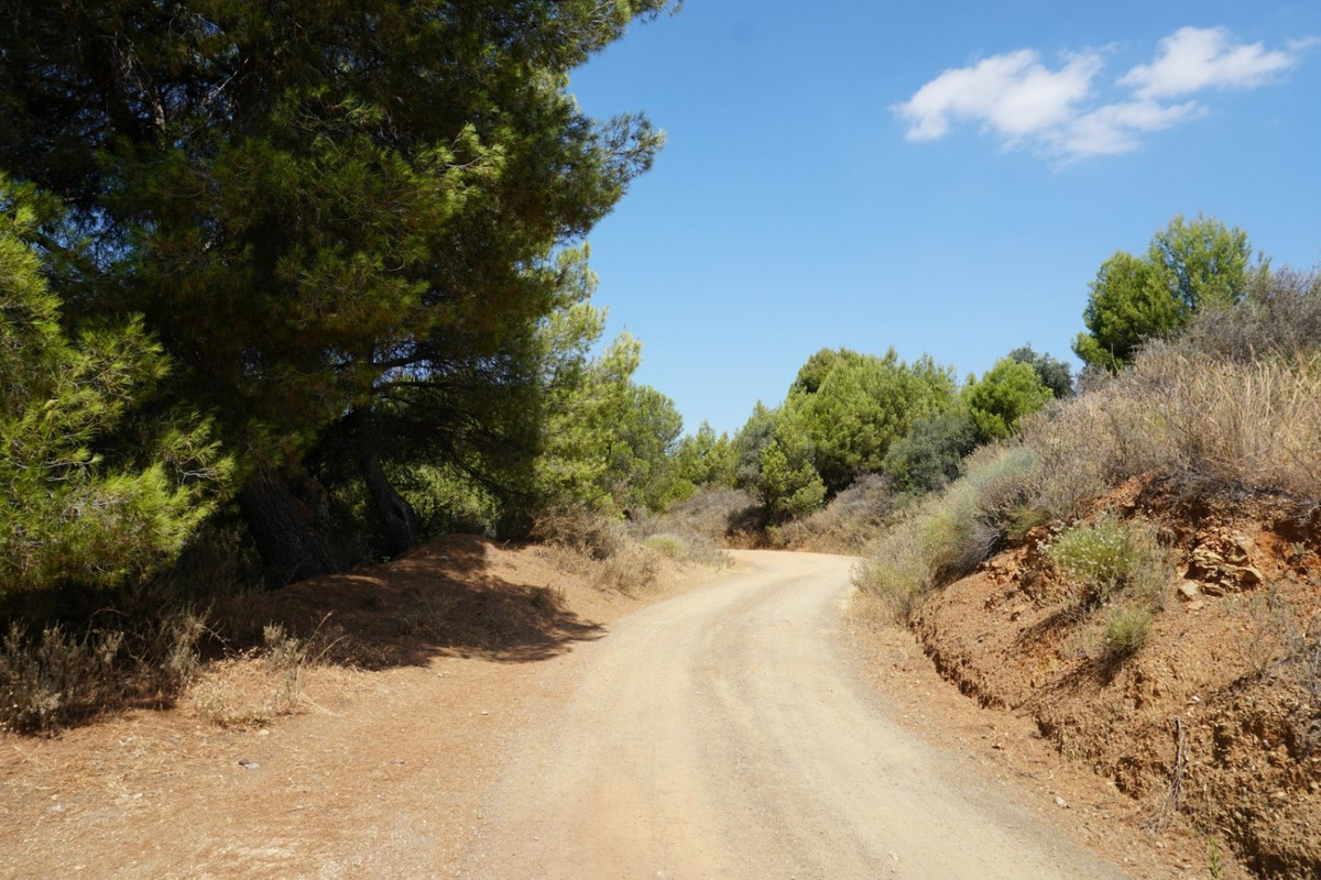 Se vende Finca - Cortijo de 3 dormitorios en Costa Del Sol, Málaga, España