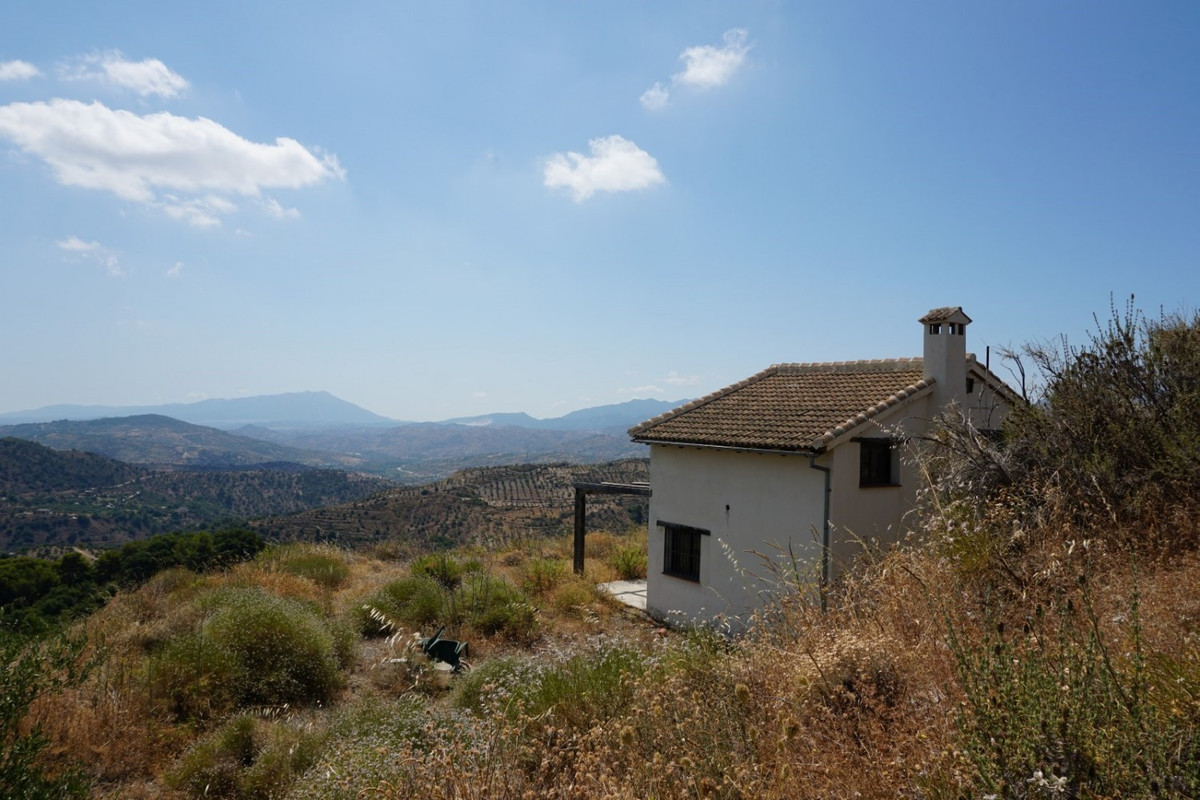 Se vende Finca - Cortijo de 3 dormitorios en Costa Del Sol, Málaga, España