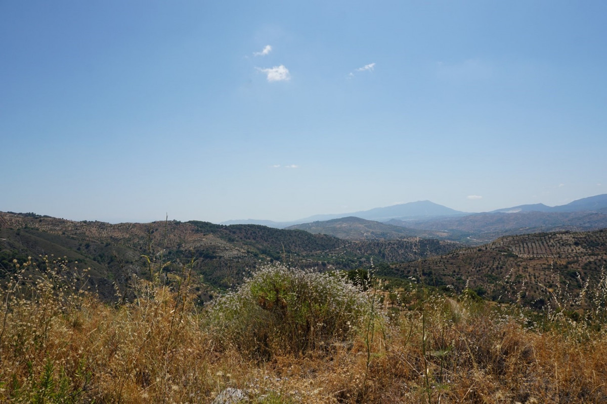 Se vende Finca - Cortijo de 3 dormitorios en Costa Del Sol, Málaga, España