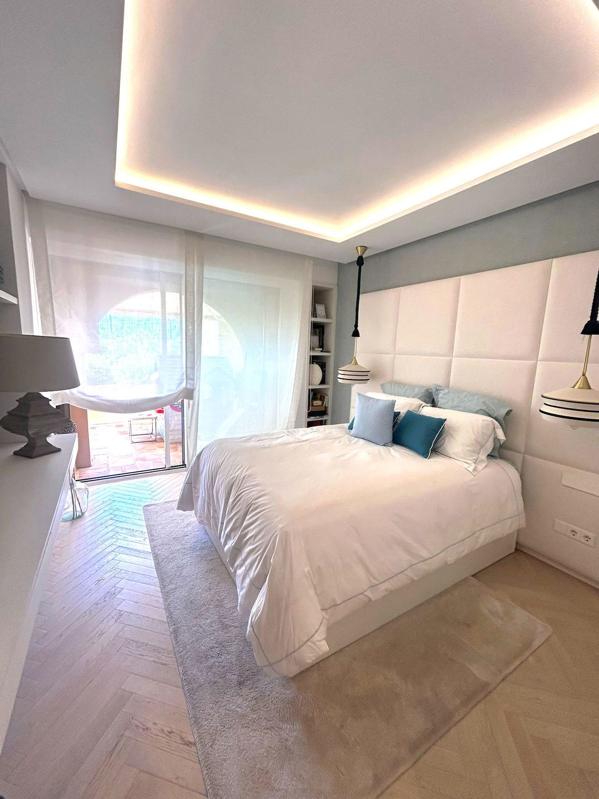 3 Bed Apartment for sale in Atalaya Costa Del Sol, Málaga, Spain