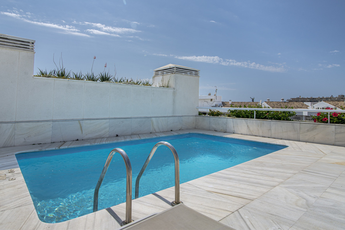 Se vende Ático de 3 dormitorios en Costa Del Sol, Málaga, España