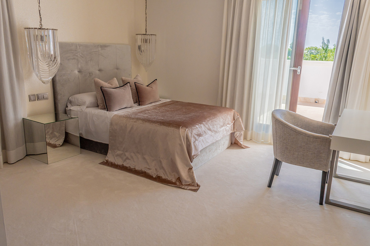 5 Bed Townhouse for sale in Guadalmina Alta Costa Del Sol, Málaga, Spain