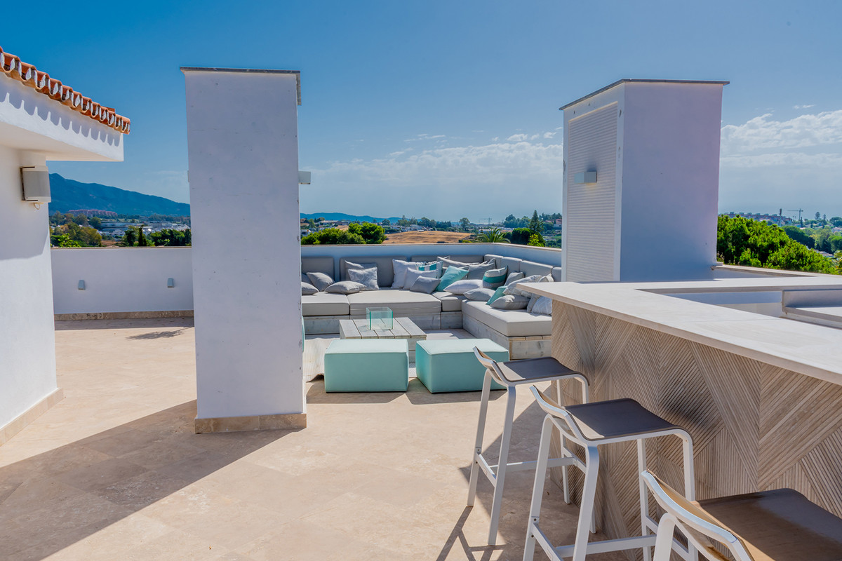 5 Bed Townhouse for sale in Guadalmina Alta Costa Del Sol, Málaga, Spain