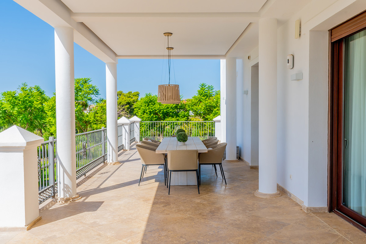 5 Bed Townhouse for sale in Guadalmina Alta Costa Del Sol, Málaga, Spain