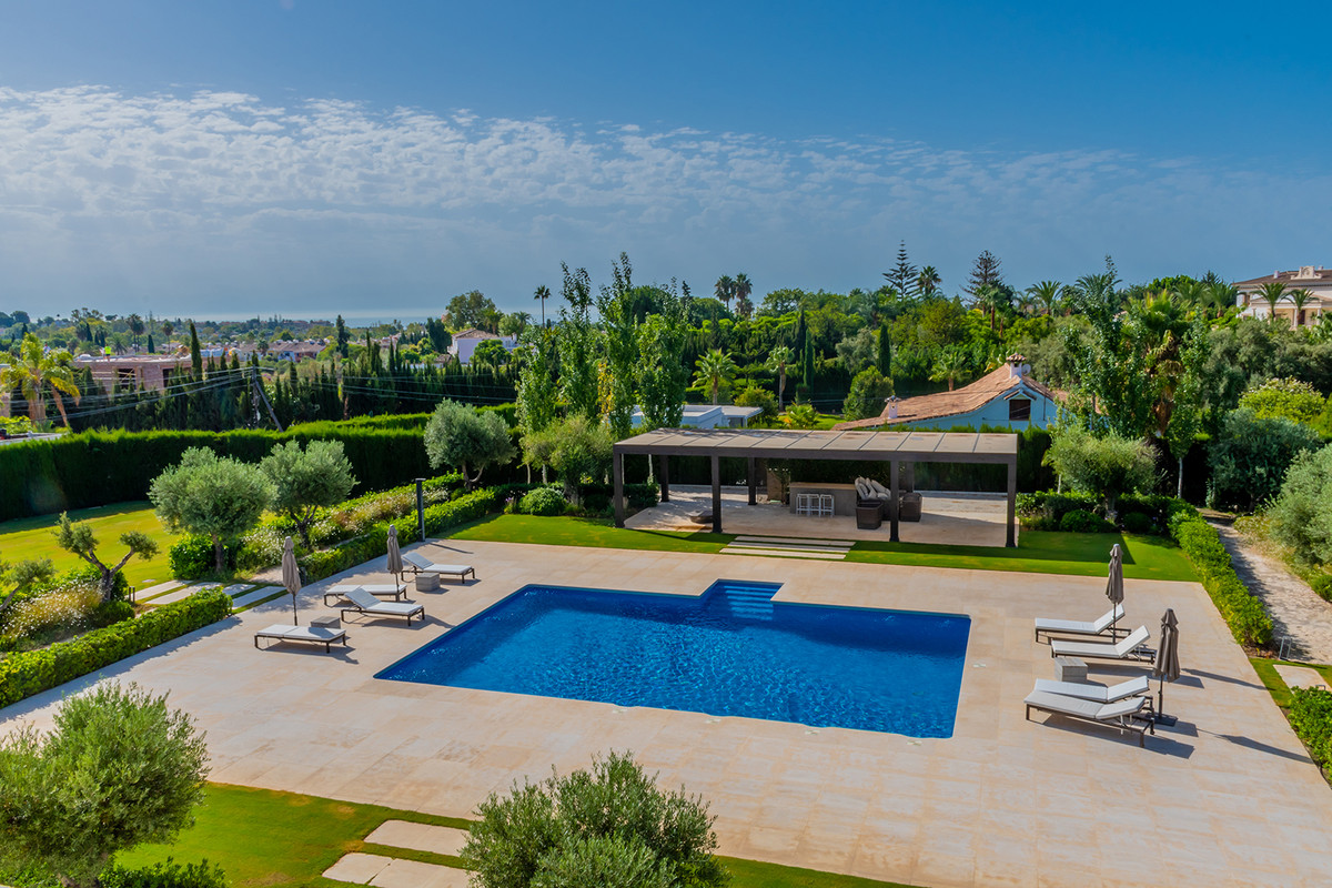 5 Bed Townhouse for sale in Guadalmina Alta Costa Del Sol, Málaga, Spain