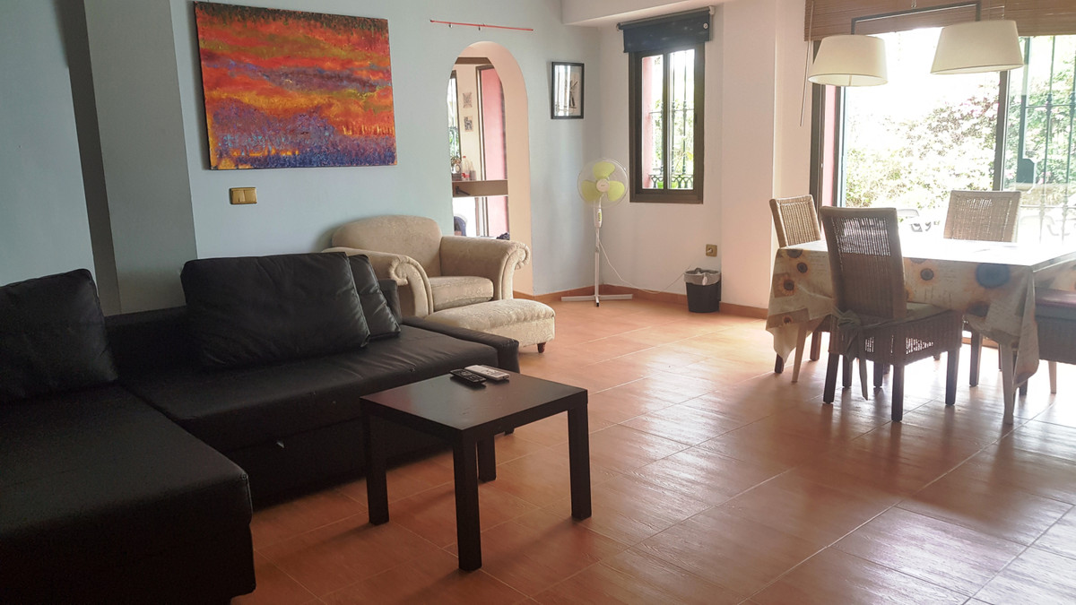 Se vende Villa - Chalet de 5 dormitorios en Costa Del Sol, Málaga, España