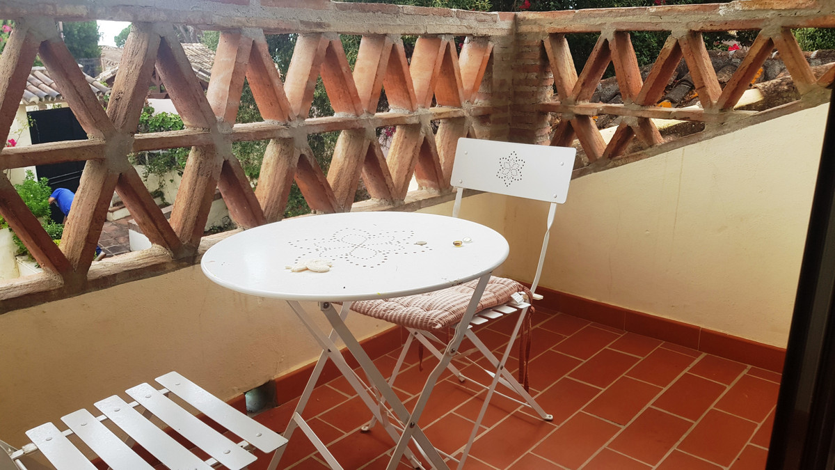 Se vende Villa - Chalet de 5 dormitorios en Costa Del Sol, Málaga, España