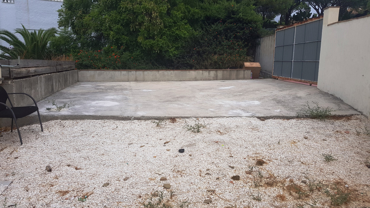 Se vende Villa - Chalet de 5 dormitorios en Costa Del Sol, Málaga, España