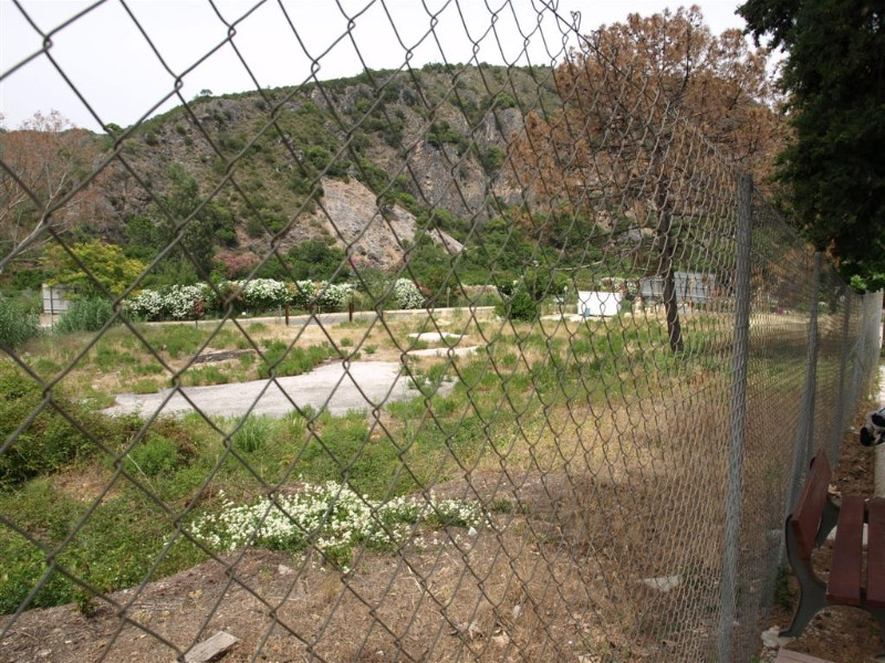 Se vende Terreno Comercial  en Costa Del Sol, Málaga, España