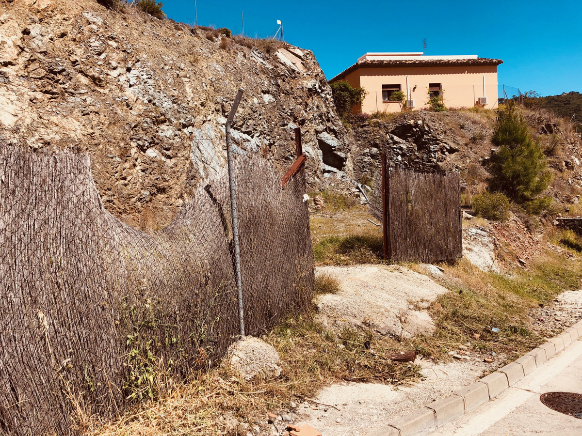 Plots for sale in Benahavís Costa Del Sol, Málaga, Spain