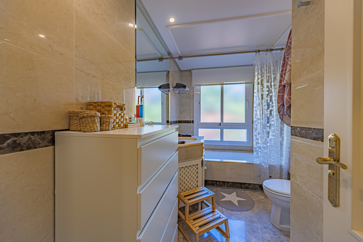 3 Bed Apartment for sale in Nueva Andalucía Costa Del Sol, Málaga, Spain
