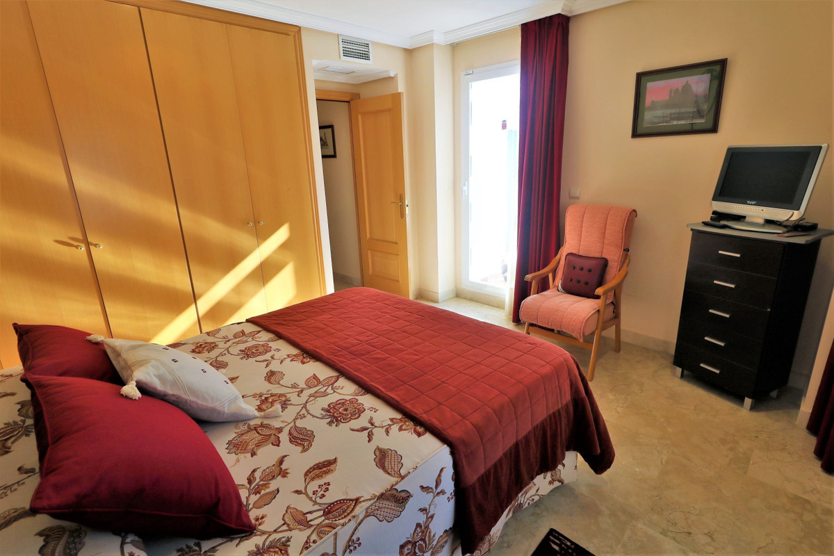 3 Bed Townhouse for sale in Estepona Costa Del Sol, Málaga, Spain