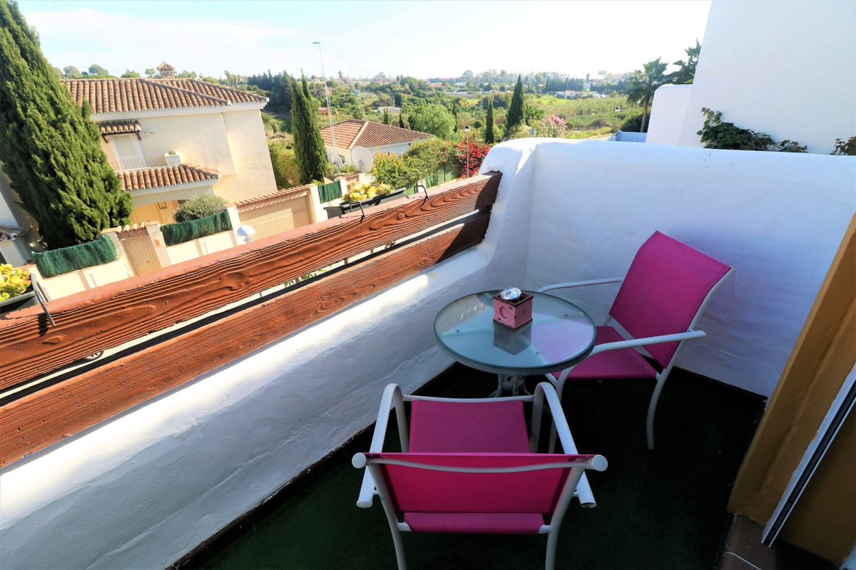 3 Bed Townhouse for sale in Estepona Costa Del Sol, Málaga, Spain