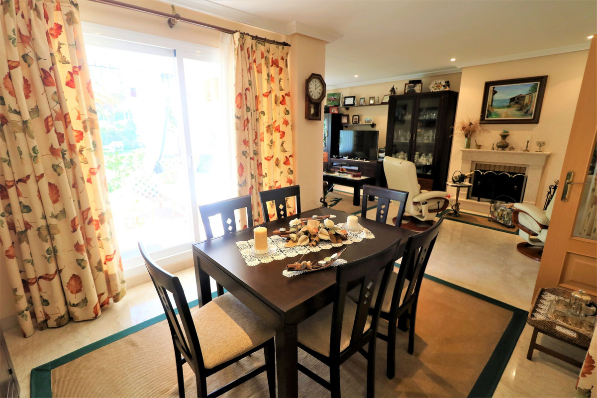 3 Bed Townhouse for sale in Estepona Costa Del Sol, Málaga, Spain