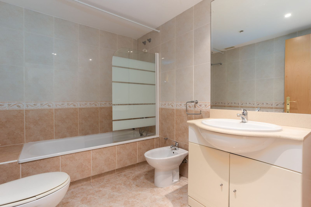 3 Bed Apartment for sale in Guadalmina Alta Costa Del Sol, Málaga, Spain