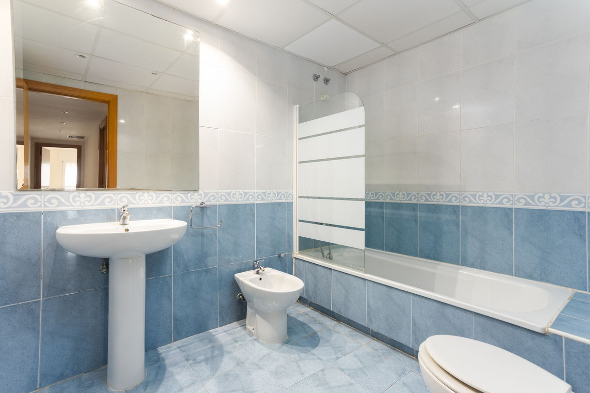 3 Bed Apartment for sale in Guadalmina Alta Costa Del Sol, Málaga, Spain