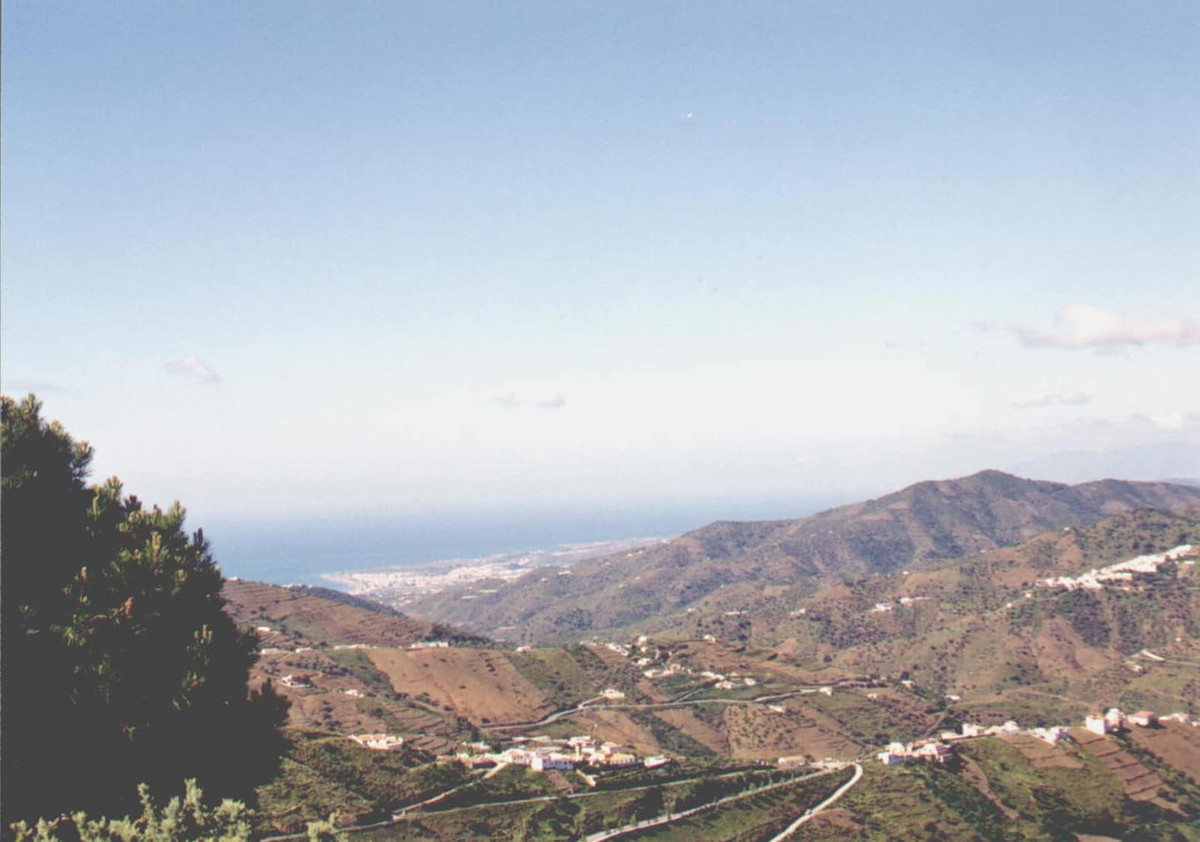 Se vende Terreno Rustico  en Costa Del Sol East, Málaga, España