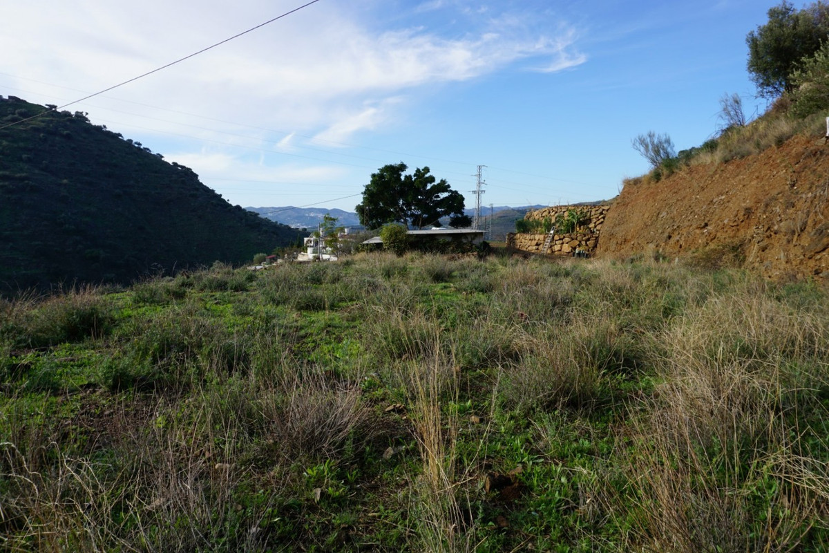 Se vende Terreno Urbano de 1 dormitorios en Costa Del Sol East, Málaga, España
