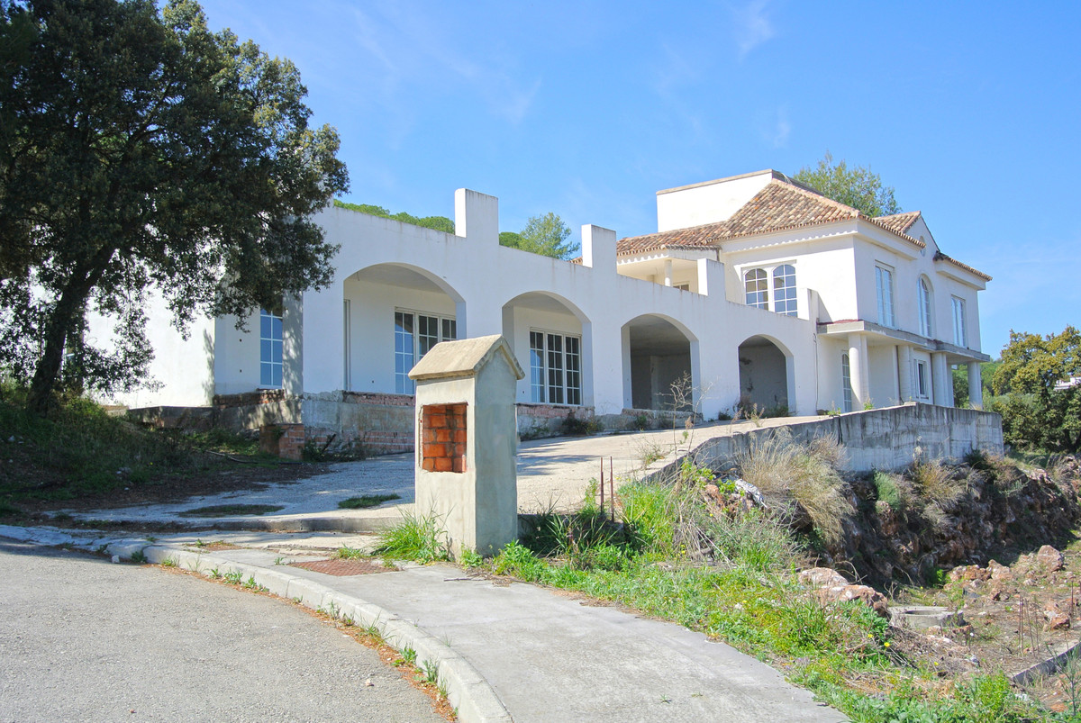 Se vende Villa - Chalet de 9 dormitorios en Costa Del Sol, Málaga, España