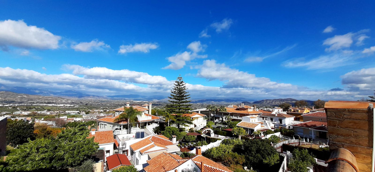 Se vende Pareada de 3 dormitorios en Costa Del Sol, Málaga, España
