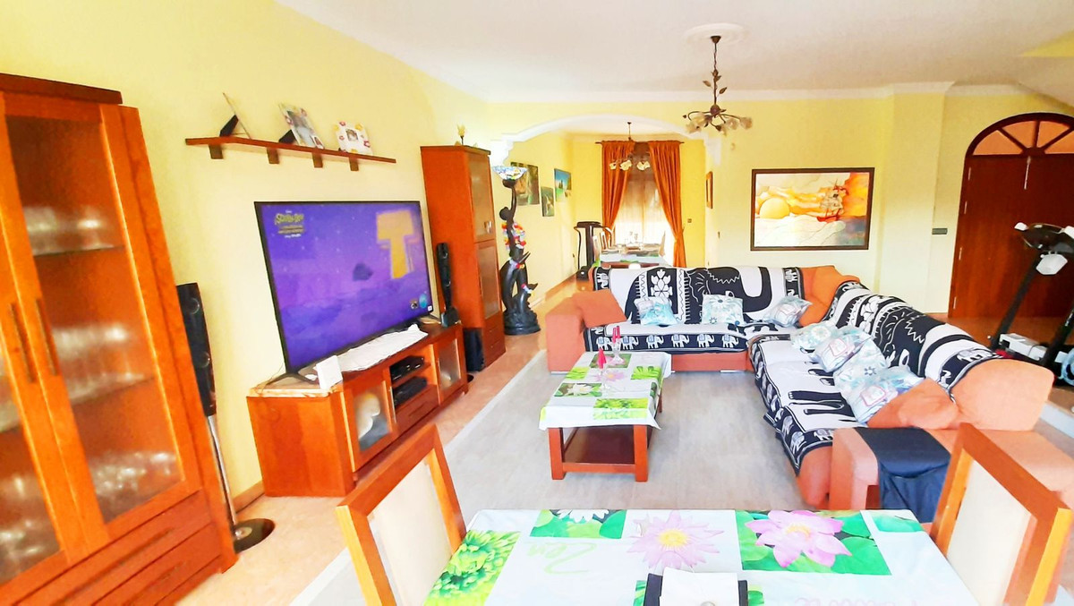 Se vende Pareada de 3 dormitorios en Costa Del Sol, Málaga, España