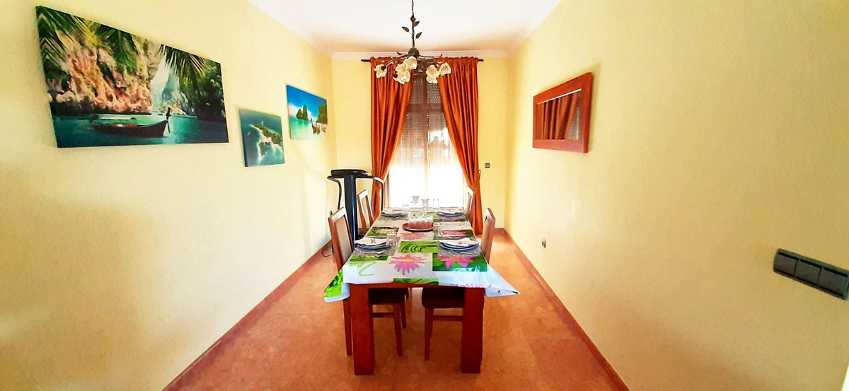 Se vende Pareada de 3 dormitorios en Costa Del Sol, Málaga, España