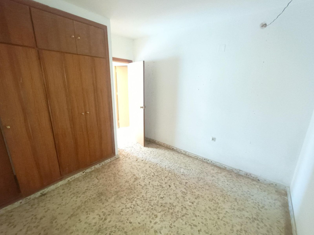6 Bed Townhouse for sale in Coín Costa Del Sol, Málaga, Spain