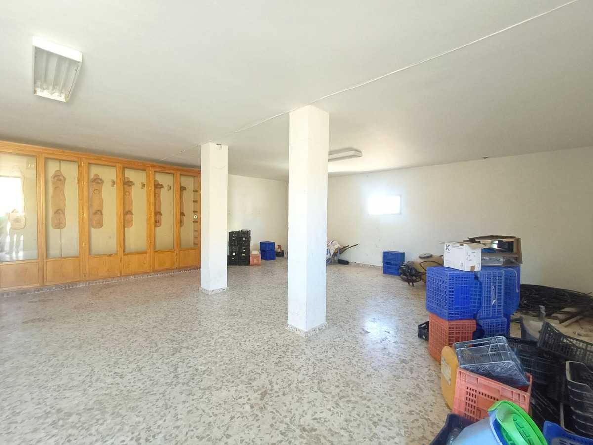 6 Bed Townhouse for sale in Coín Costa Del Sol, Málaga, Spain