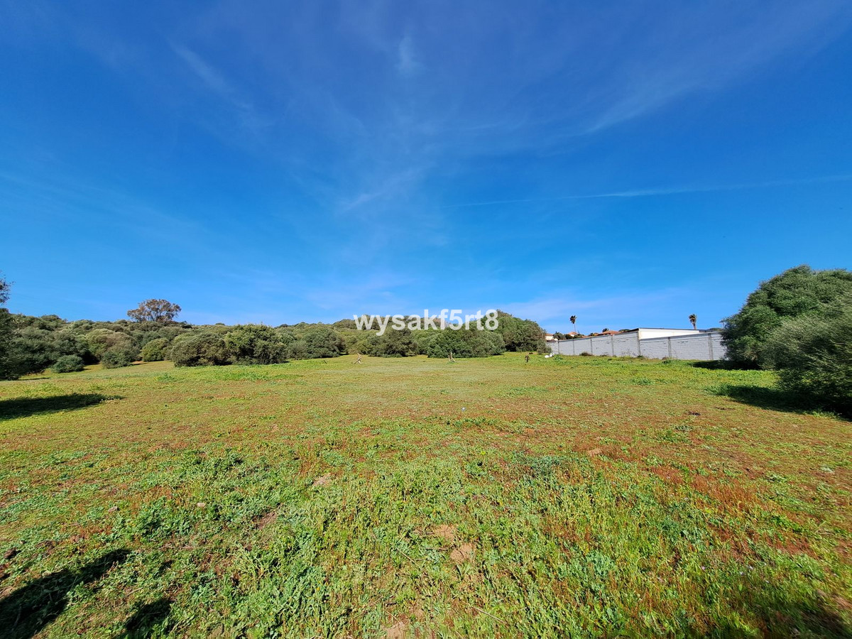 Se vende Terreno Rustico  en Costa Del Sol, Cadiz, España