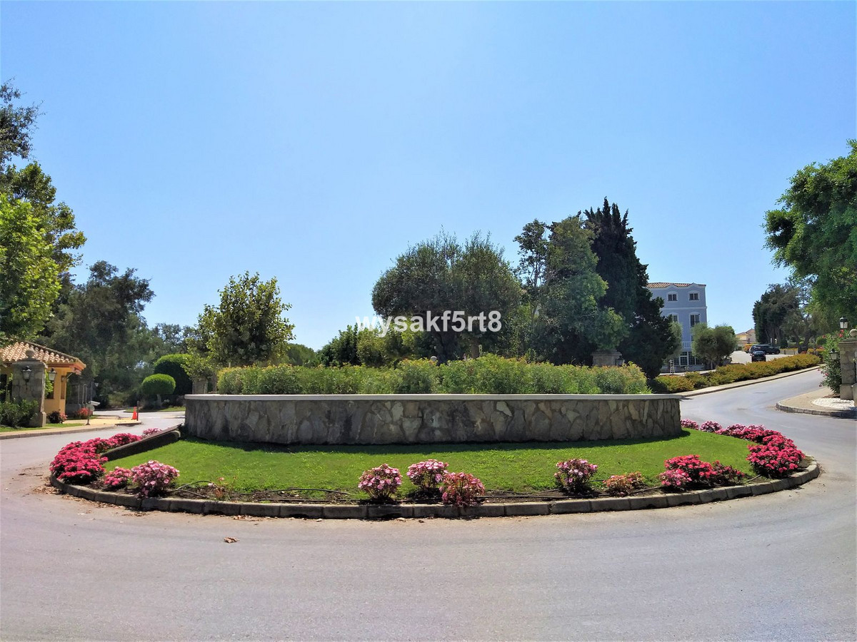 Se vende Terreno Rustico  en Costa Del Sol, Cadiz, España