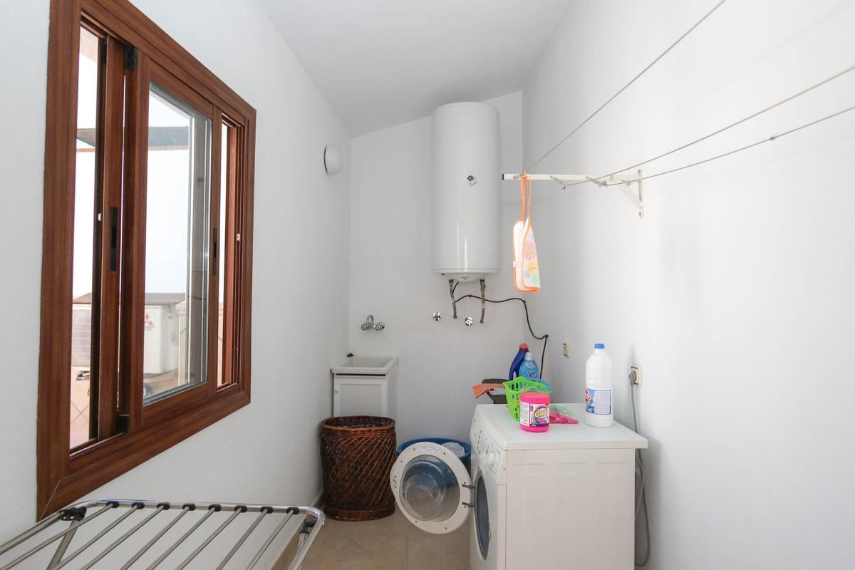 Se vende Adosada de 4 dormitorios en Costa Del Sol, Málaga, España