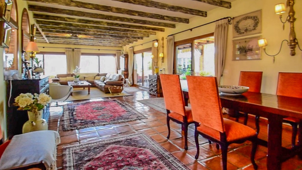 8 Bed Townhouse for sale in Coín Costa Del Sol, Málaga, Spain